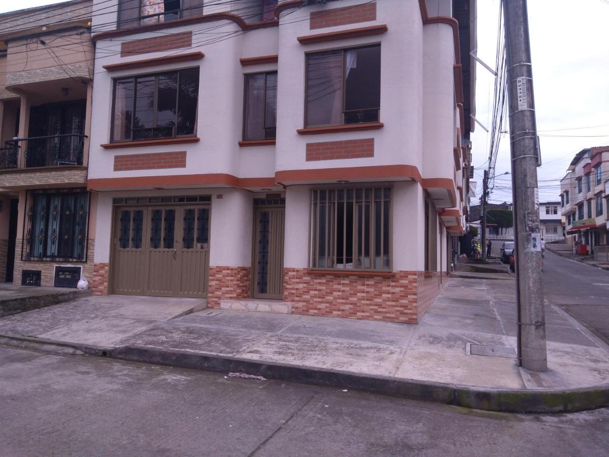 Apartamento Nomadas Санта-Роса-де-Кабаль Экстерьер фото